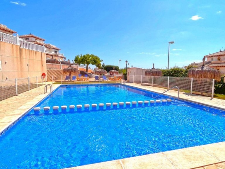 Apartment for Sale in Cabo Roig, Alicante 6