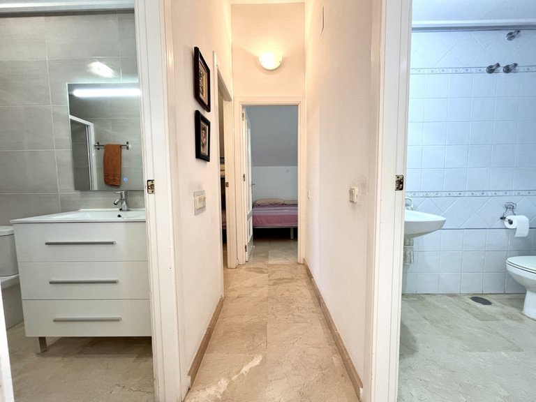 Apartment for Sale in Cabo Roig, Alicante 20