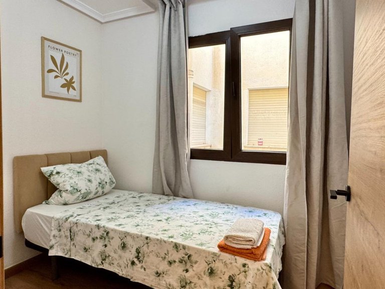 Apartment for Sale in Torrevieja, Alicante 13