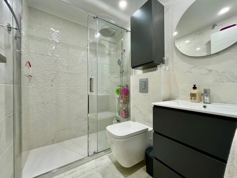 Apartment for Sale in Torrevieja, Alicante 3