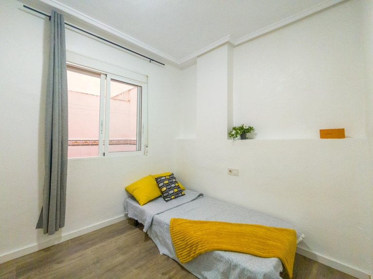 Apartment for Sale in Torrevieja, Alicante 16