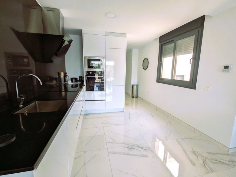 Apartment for Sale in Los Altos, Alicante 29