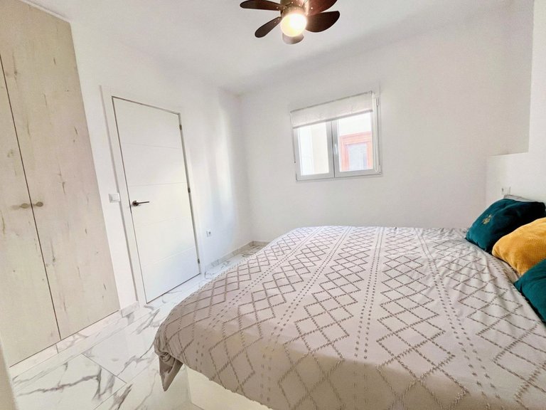 Apartment for Sale in Villamartin, Alicante 15