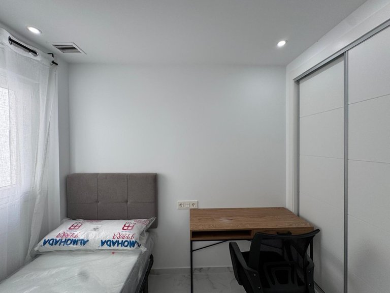 Apartment for Sale in Torrevieja, Alicante 27