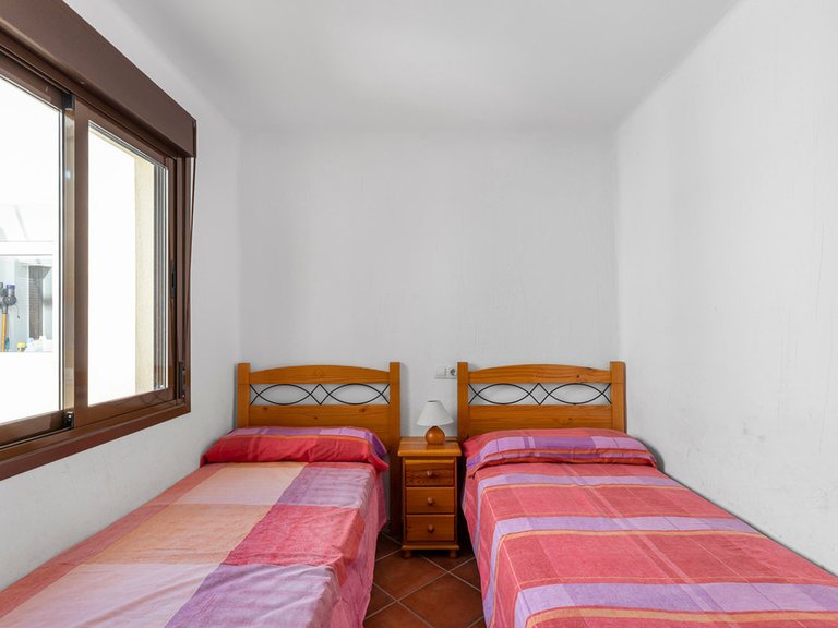 Apartment for Sale in Los Altos, Alicante 25