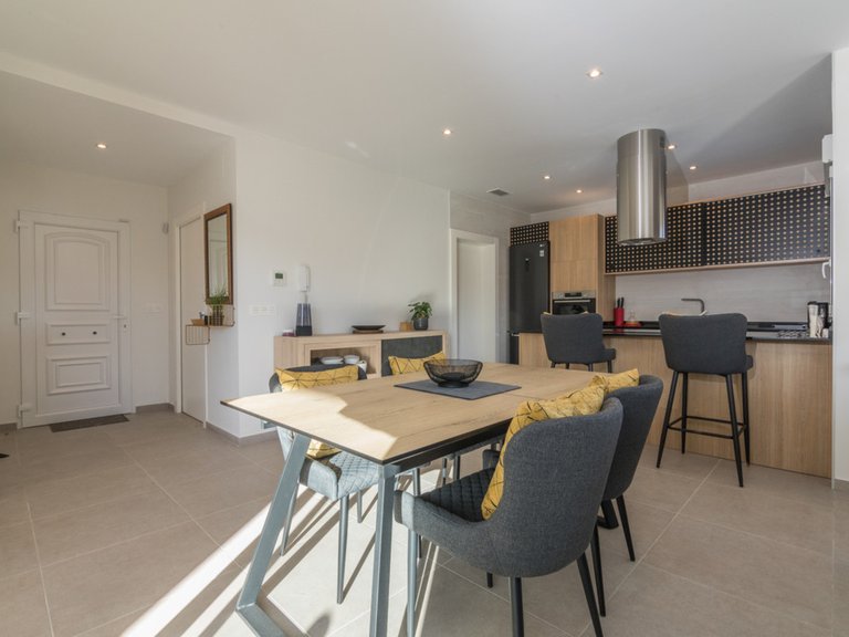 Villa for Sale in Aspe, Alicante 4