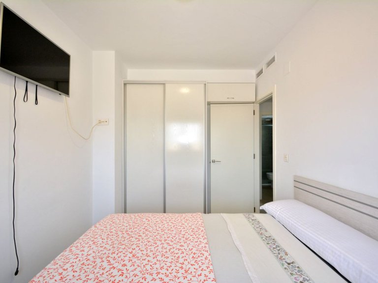 Villa for Sale in Guardamar Del Segura, Alicante 21