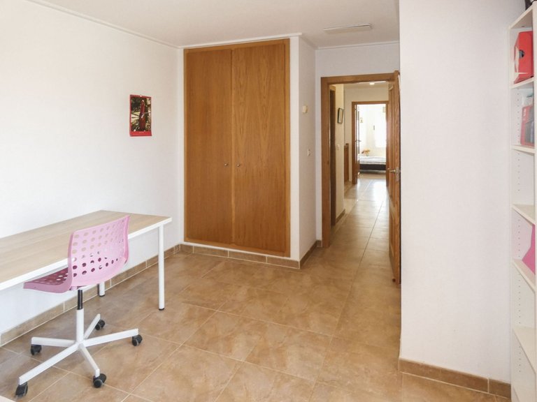 Villa for Sale in Bigastro, Alicante 32