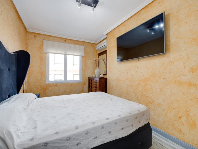 Apartment for Sale in Torrevieja, Alicante 26