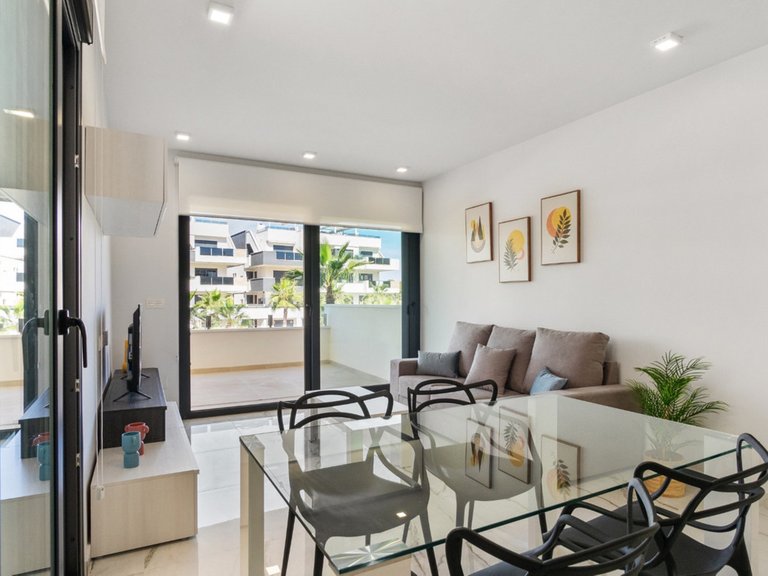 Apartment for Sale in Los Altos, Alicante 13