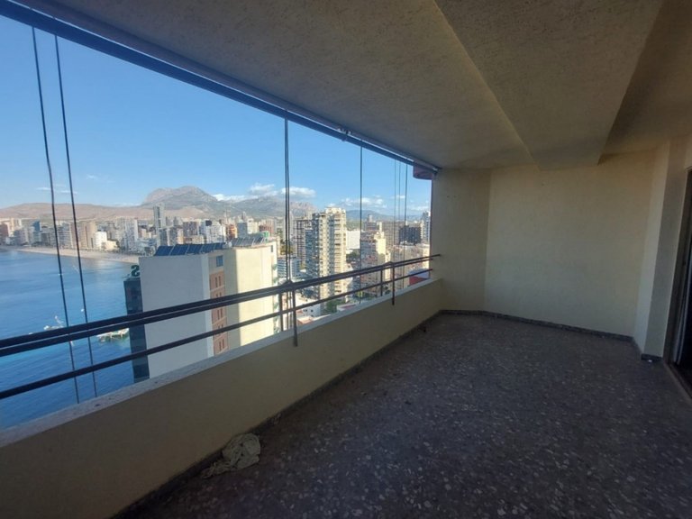 Apartment for Sale in Benidorm, Alicante 18