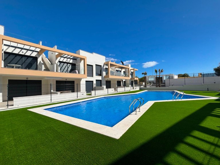 Apartment for Sale in Villamartin, Alicante 19