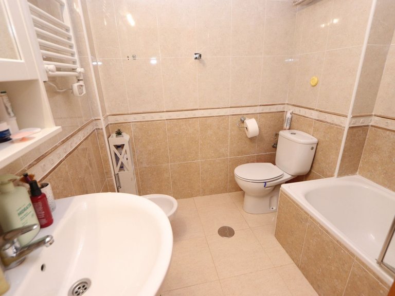 Apartment for Sale in Cabo Roig, Alicante 15