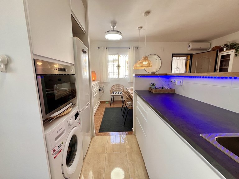 Apartment for Sale in Entre Naranjos, Alicante 9