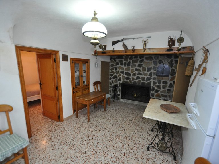 Villa for Sale in Pinoso, Alicante 5