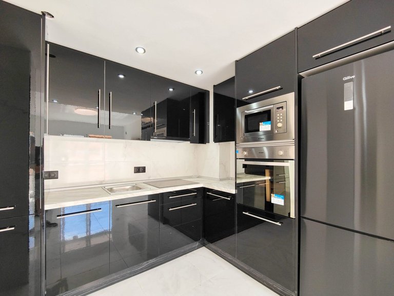 Apartment for Sale in Punta Prima, Alicante 6