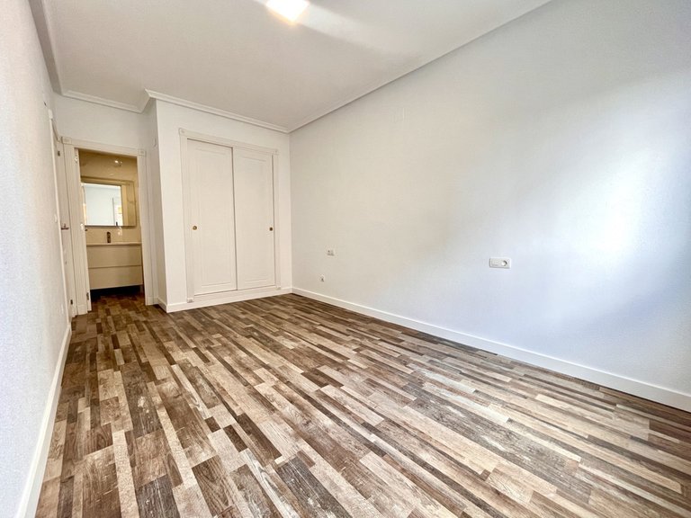 Apartment for Sale in San Miguel De Salinas, Alicante 8