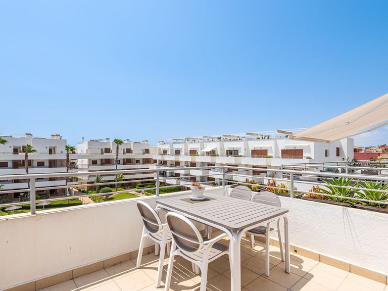 Apartment for Sale in Cabo Roig, Alicante 26