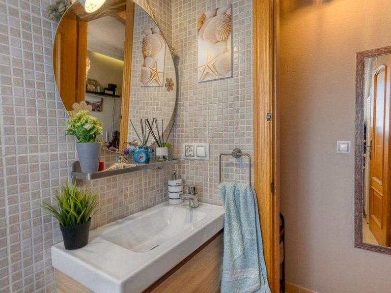 Villa for Sale in Torrevieja, Alicante 17