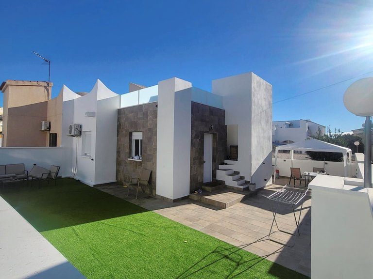 Villa for Sale in Orihuela Costa, Alicante 15