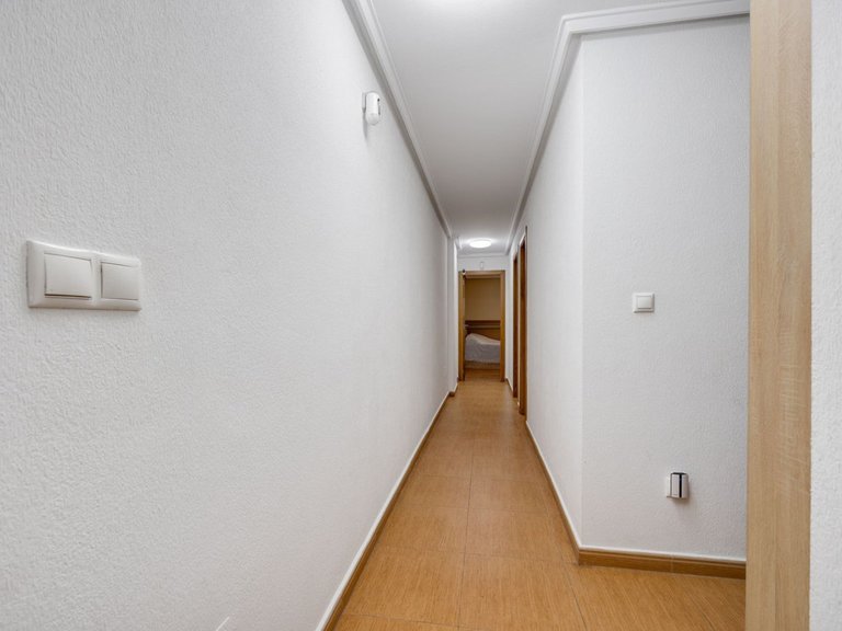 Apartment for Sale in Torrevieja, Alicante 29