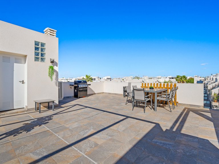 Villa for Sale in Torrevieja, Alicante 19