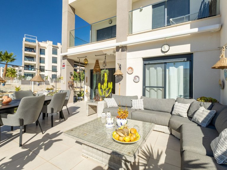 Apartment for Sale in Villamartin, Alicante 2