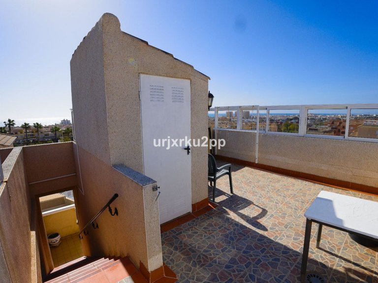 Villa for Sale in Torrevieja, Alicante 13
