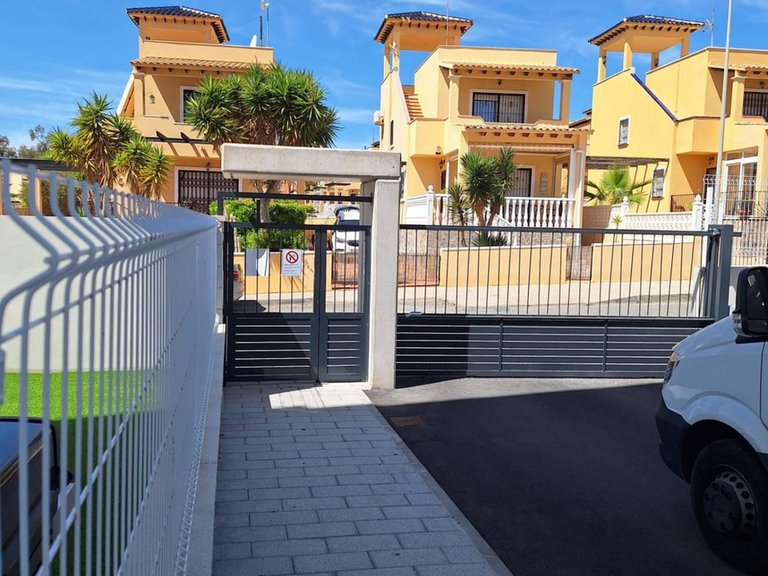 Apartment for Sale in San Miguel De Salinas, Alicante 23