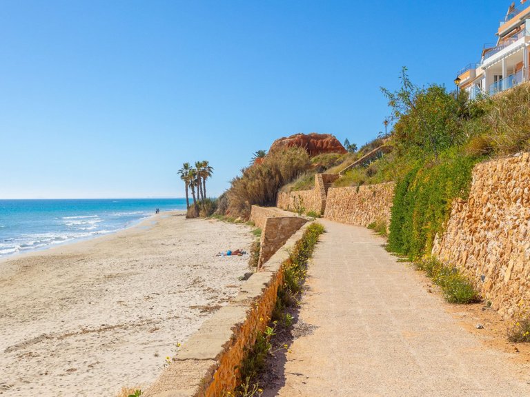 Apartment for Sale in Campoamor, Alicante 1