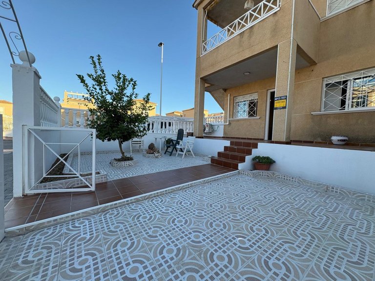 Villa for Sale in Torrevieja, Alicante 7