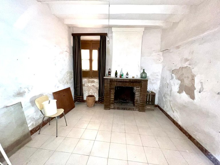 Villa for Sale in Pinoso, Alicante 4