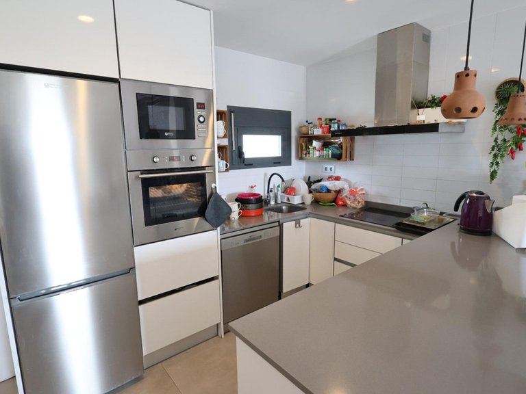 Villa for Sale in Pilar De La Horadada, Alicante 3