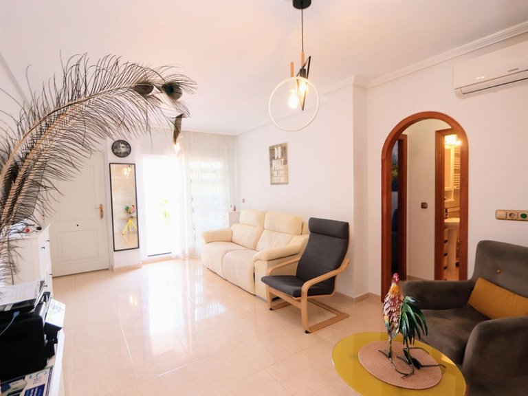 Apartment for Sale in Cabo Roig, Alicante 5