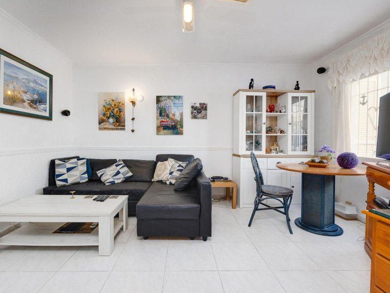 Villa for Sale in Torrevieja, Alicante 13