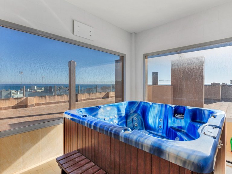 Apartment for Sale in Torrevieja, Alicante 26