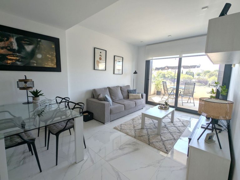 Apartment for Sale in Los Altos, Alicante 12