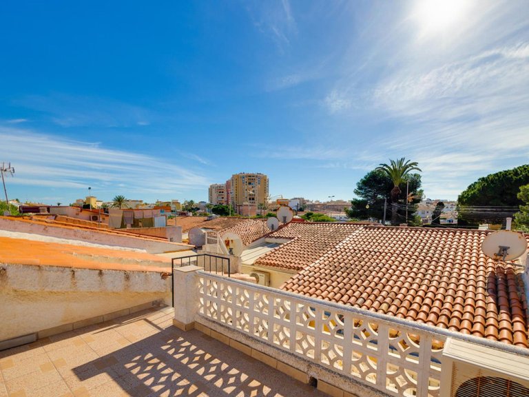 Villa for Sale in Torrevieja, Alicante 25