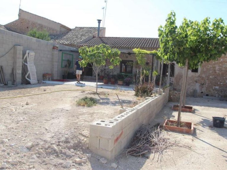 Villa for Sale in Pinoso, Alicante 4