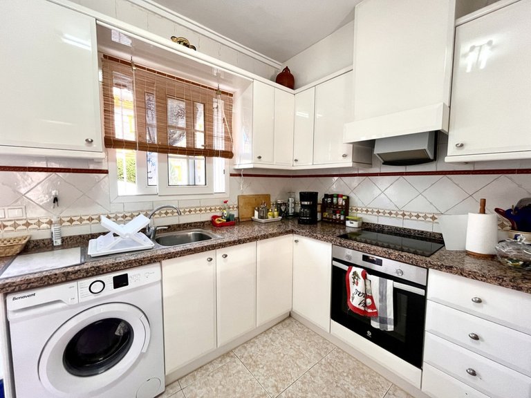 Apartment for Sale in Playa Flamenca, Alicante 17