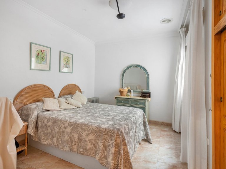 Apartment for Sale in La Mata, Alicante 15