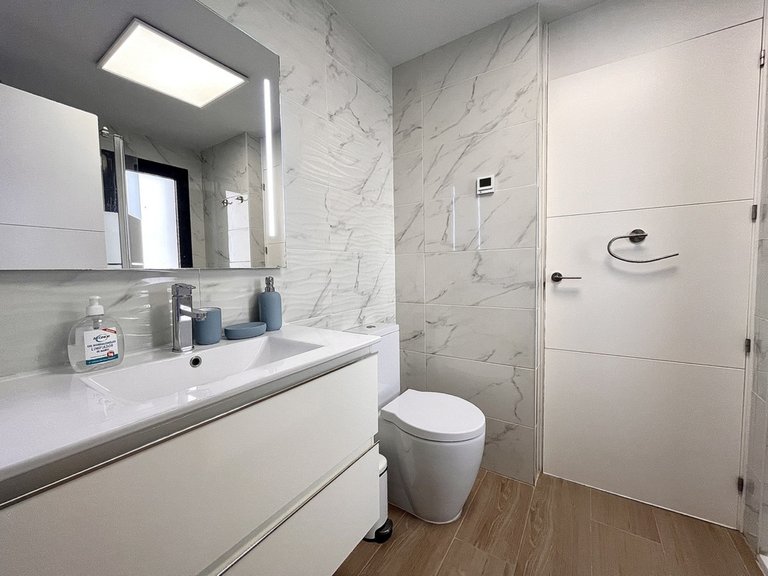 Apartment for Sale in Los Dolses, Alicante 17