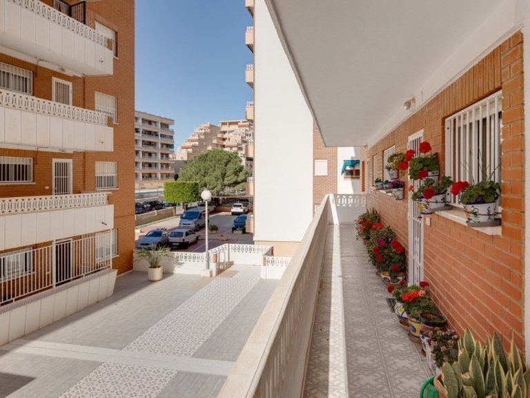 Apartment for Sale in Punta Prima, Alicante 36