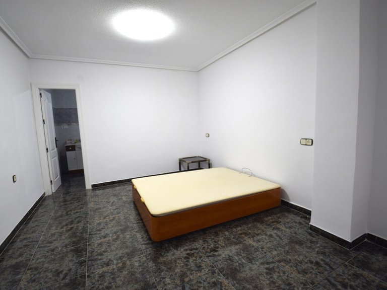 Apartment for Sale in Guardamar Del Segura, Alicante 11