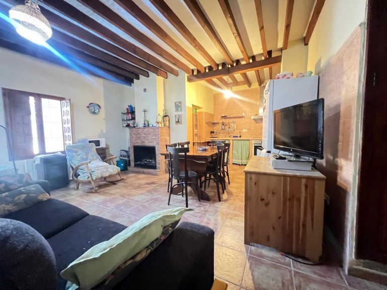 Villa for Sale in Pinoso, Alicante 2