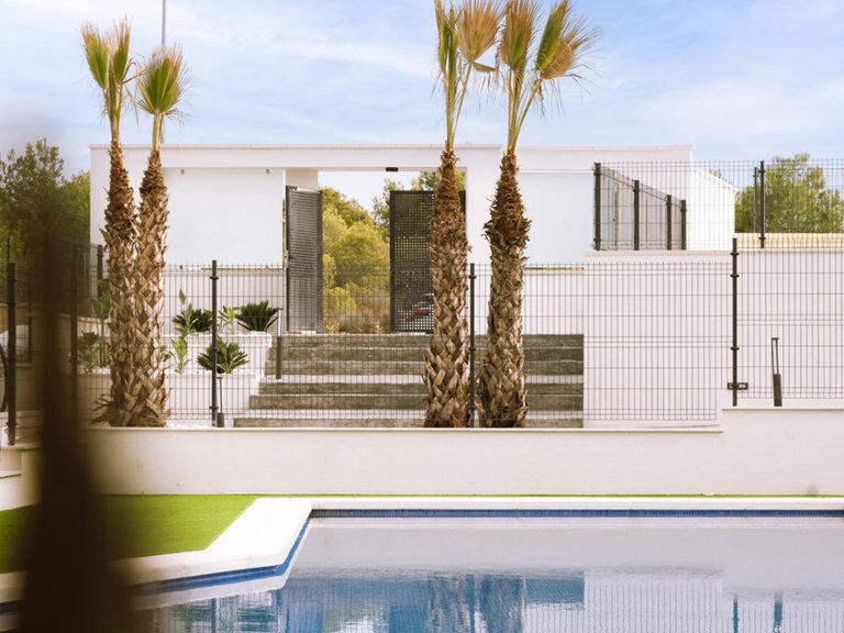 Apartment for Sale in Villamartin, Alicante 39