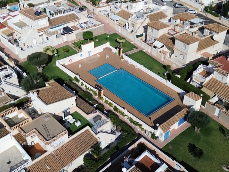 Villa for Sale in Los Altos, Alicante 1