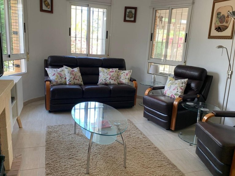 Villa for Sale in Guardamar Del Segura, Alicante 10