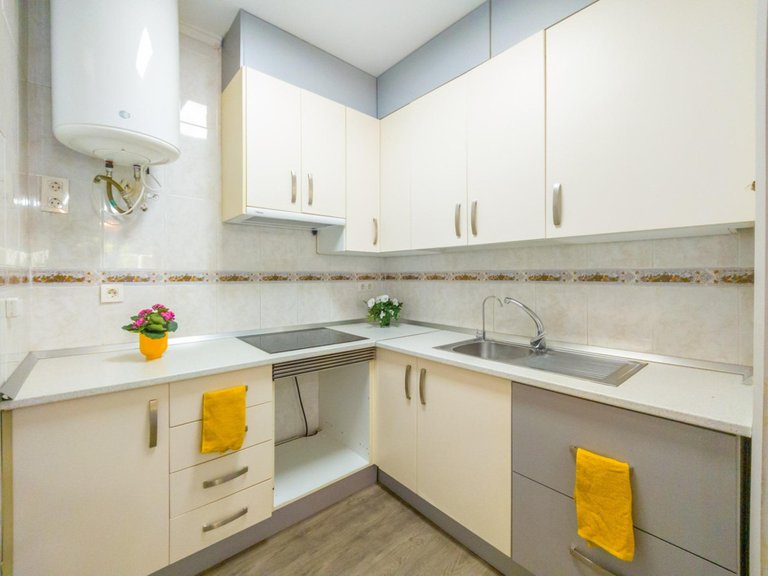 Apartment for Sale in Torrevieja, Alicante 2