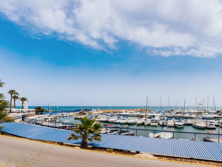 Apartment for Sale in Campoamor, Alicante 43